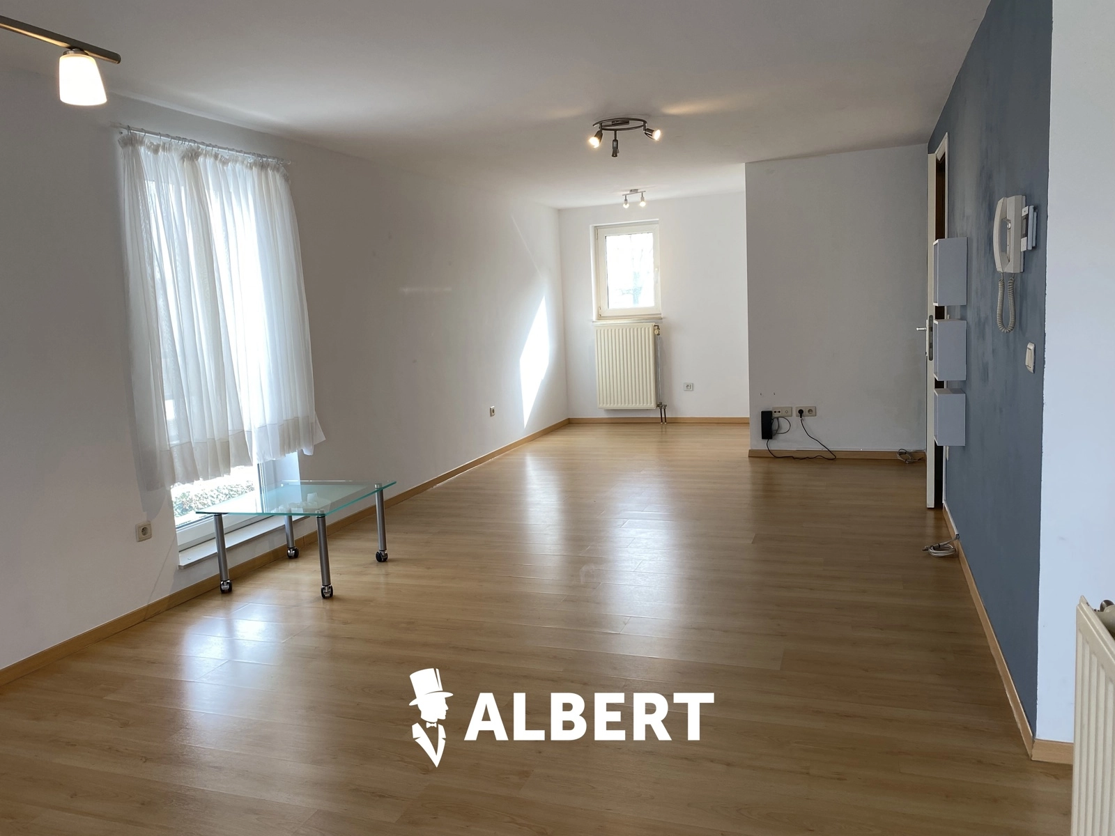 d759e577244e4b4c8af96bfc7f6e0132 photo