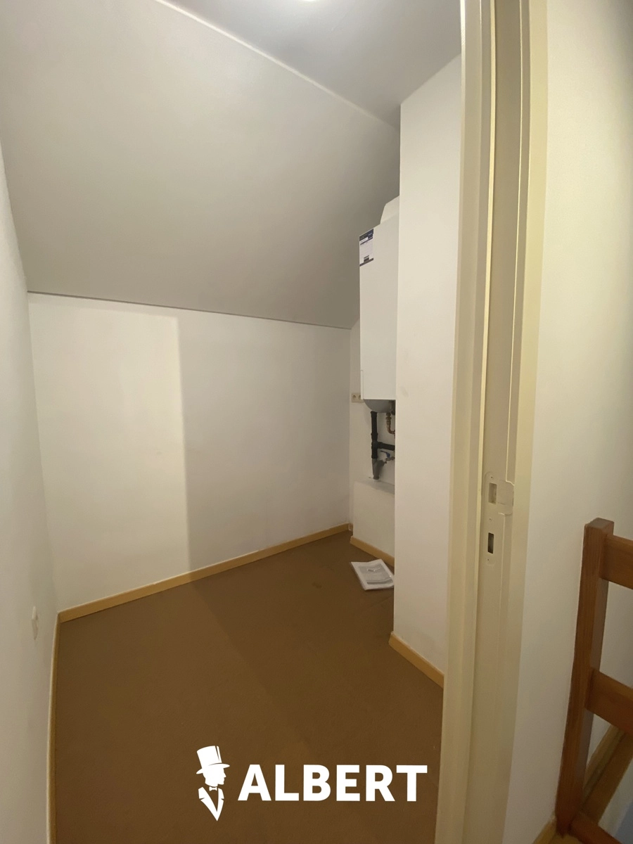 f01654242baf4c9bbbcb1626917b3168 photo