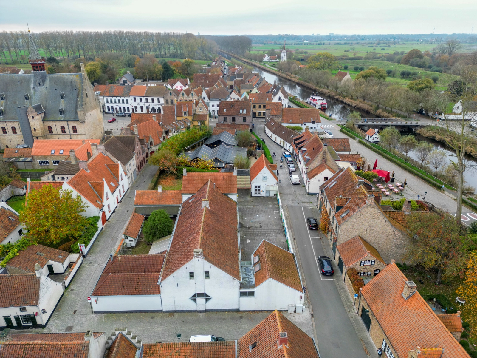 8f98b572e95d401e8c9c2671fd9e8db6 photo