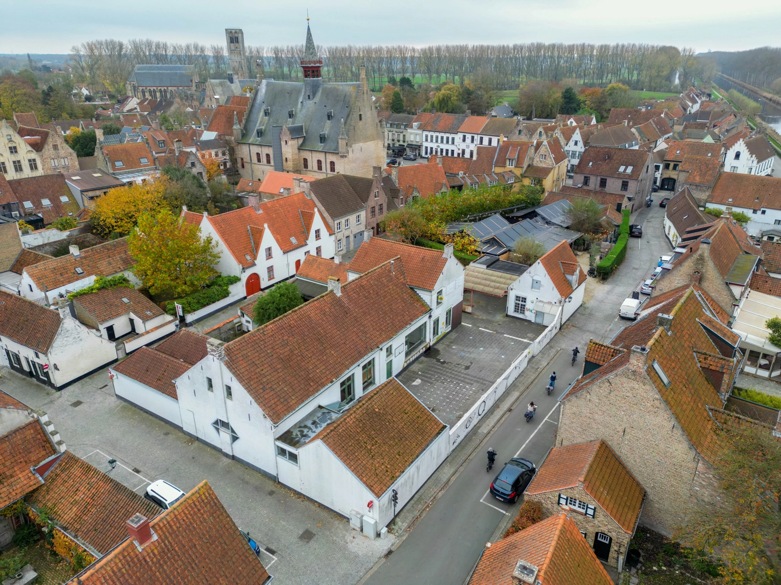 9305d4d155d2400db5a5b12c2e52fcfe photo