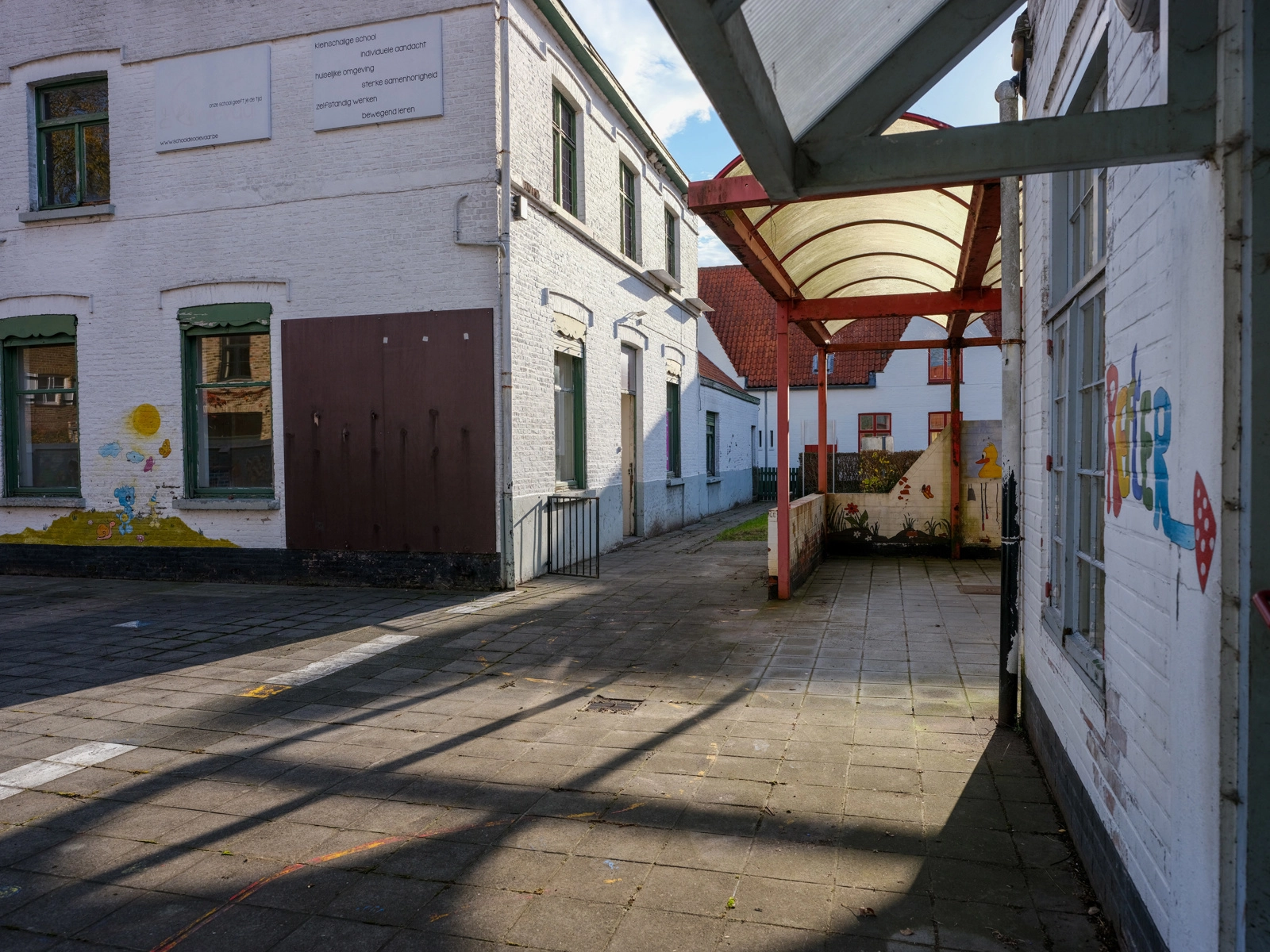 9f35e0edef1944d4a28840893a9b6cd3 photo