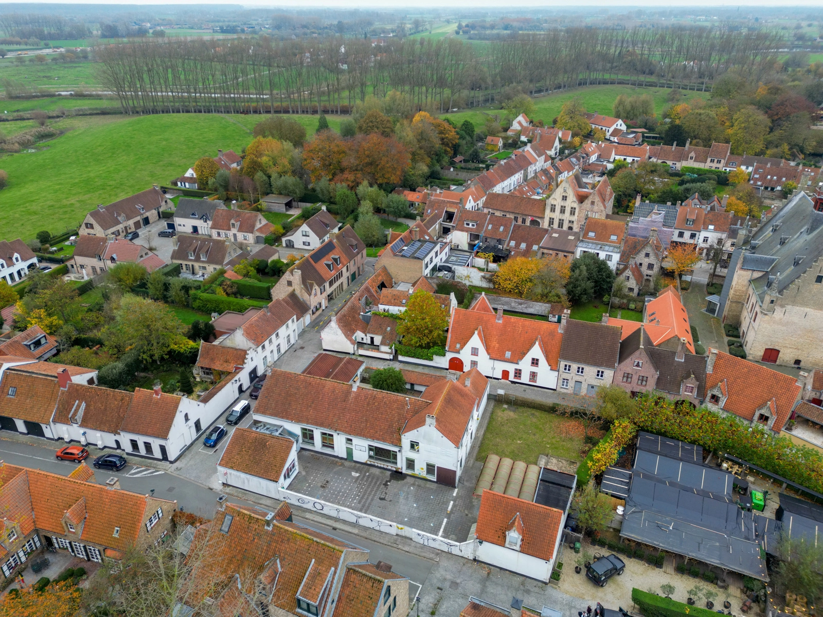 eb01227d089c41309776795c52f1c359 photo