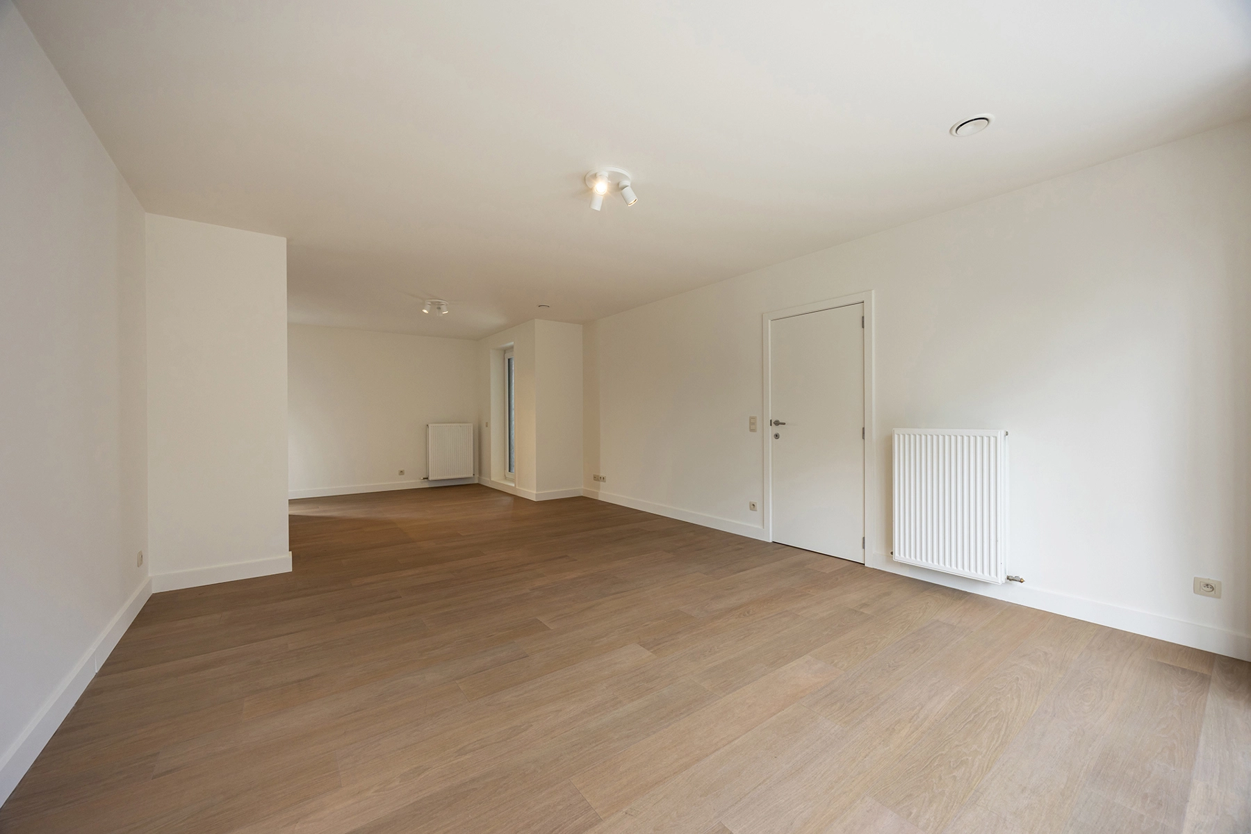 1111b5d28ee848738dfef2b2c22c154a photo