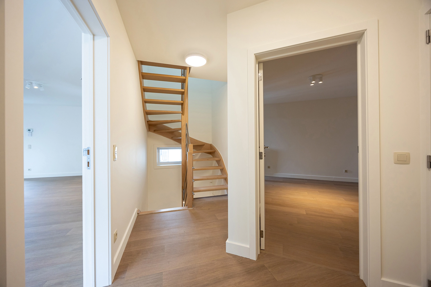 37aba8b4cd8a48489d7c6480b82879f4 photo