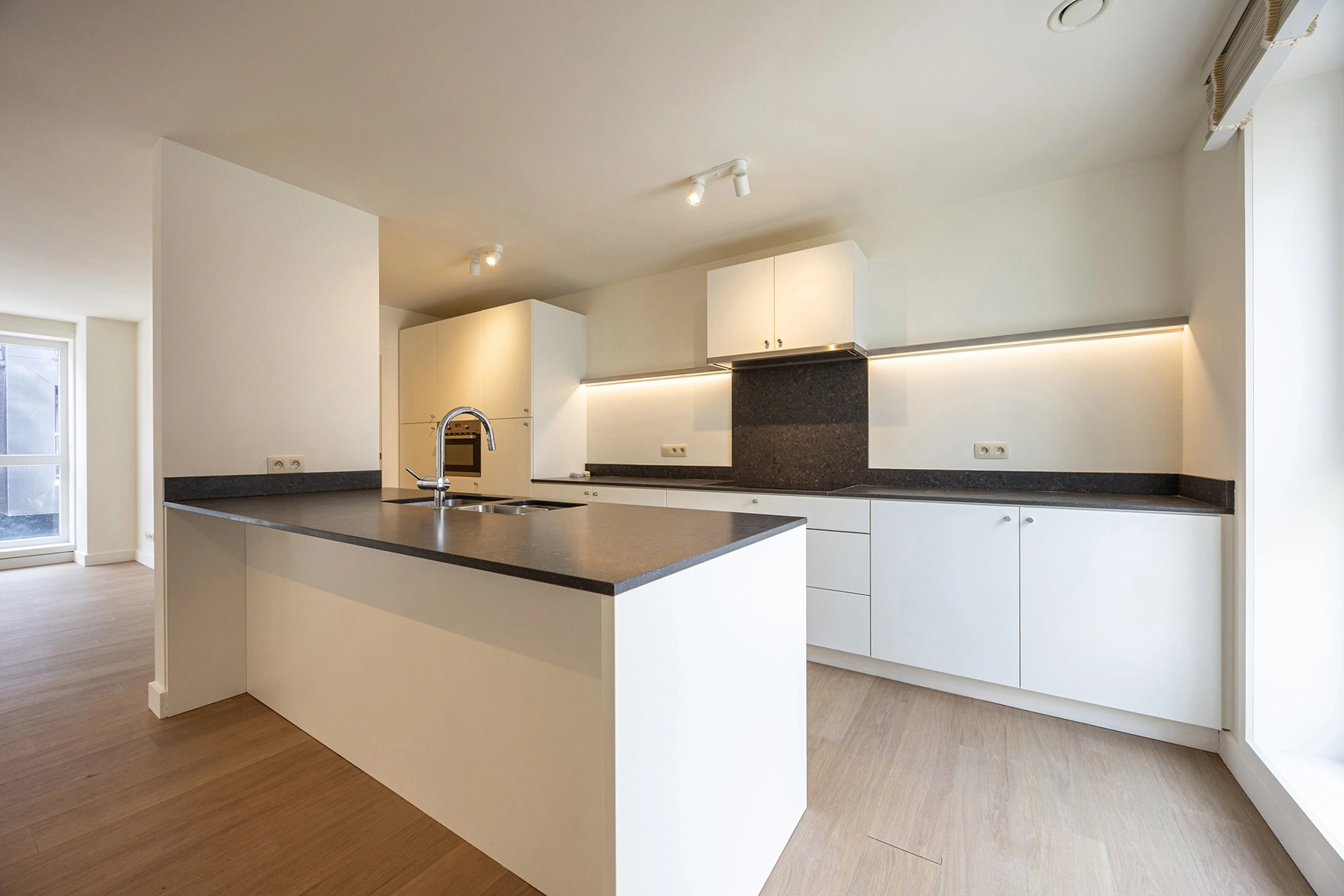 417baaafad5643bdbb6c147ed0ccab7c photo