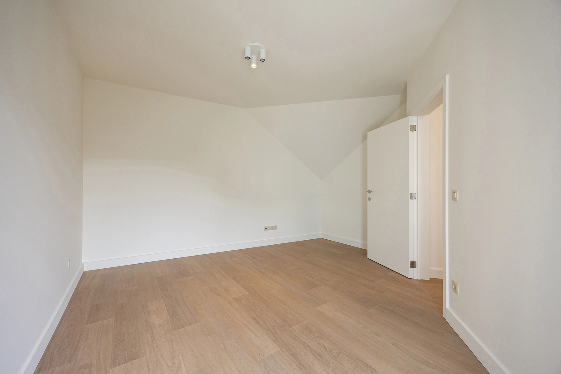 a83f13ac958d499fa1ad0b1af2b0b49c photo