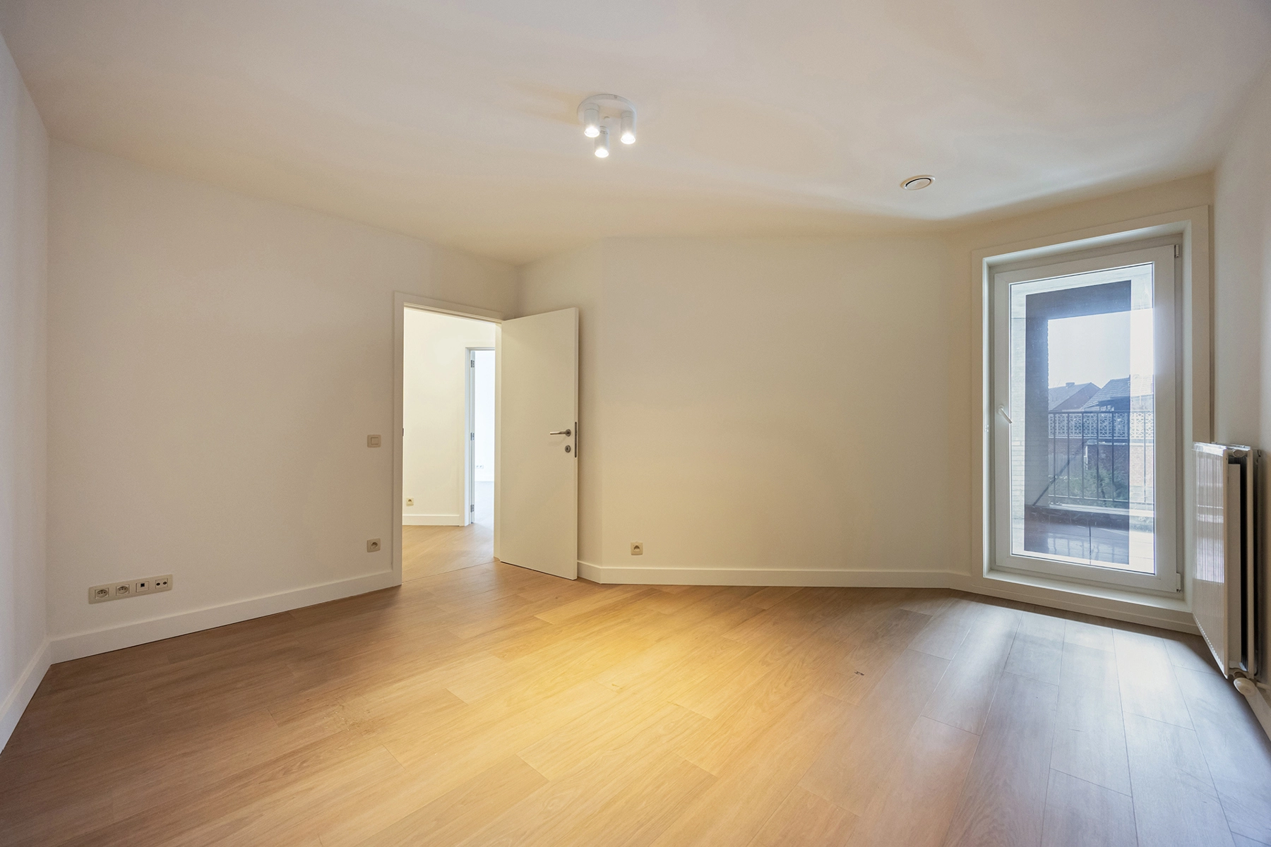 c87146b7a69f460288ce3fae297a22a4 photo