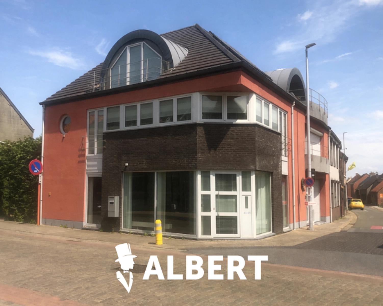 0b4d9904f48e42199371d5e80b6dca2c photo