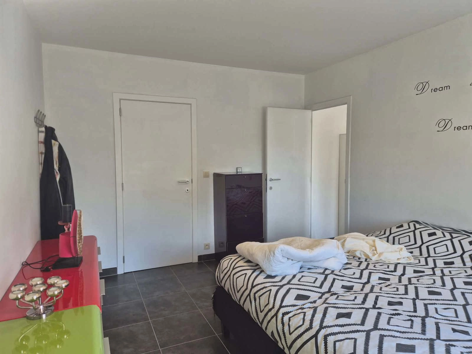 304f6c53d7e0474a828a32abeaff5350 photo