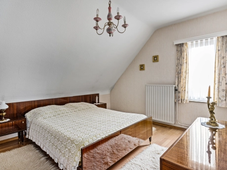 41bf860f562b421f96b77bf0fe77898d thumbnail