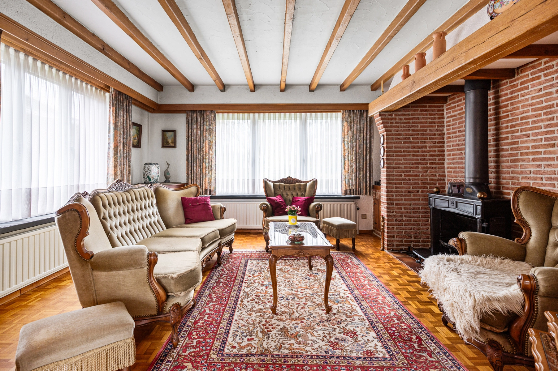 85619f91b4604b488c8f19e7ab7dff35 photo