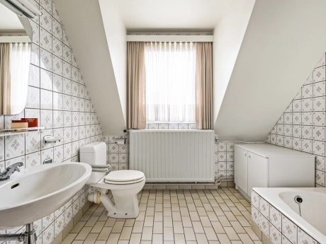 94fc3456b6b443b58b510ffdcaacf29d thumbnail