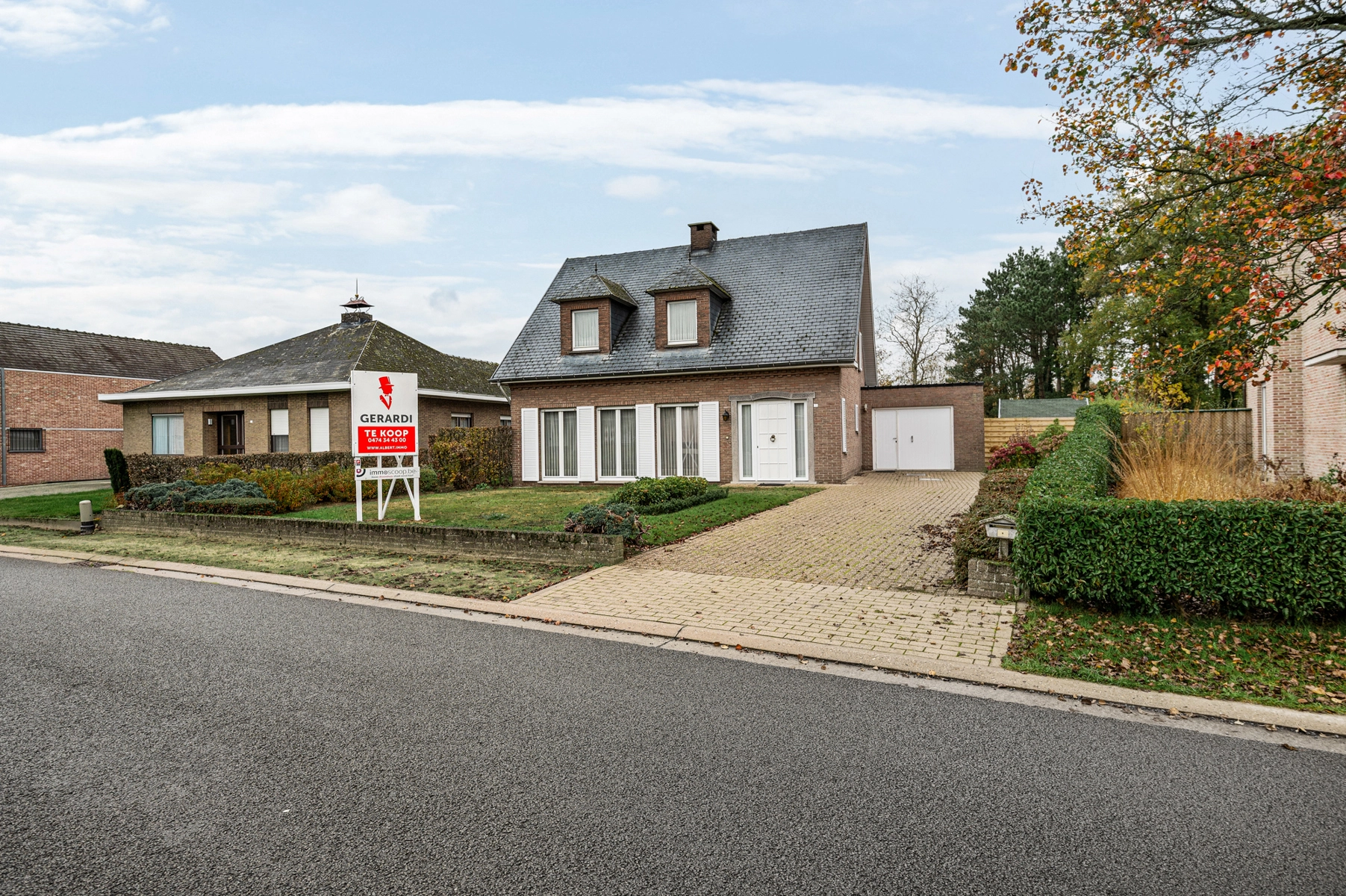 d5f8a87a82e34a829480219e720b5fa8 photo