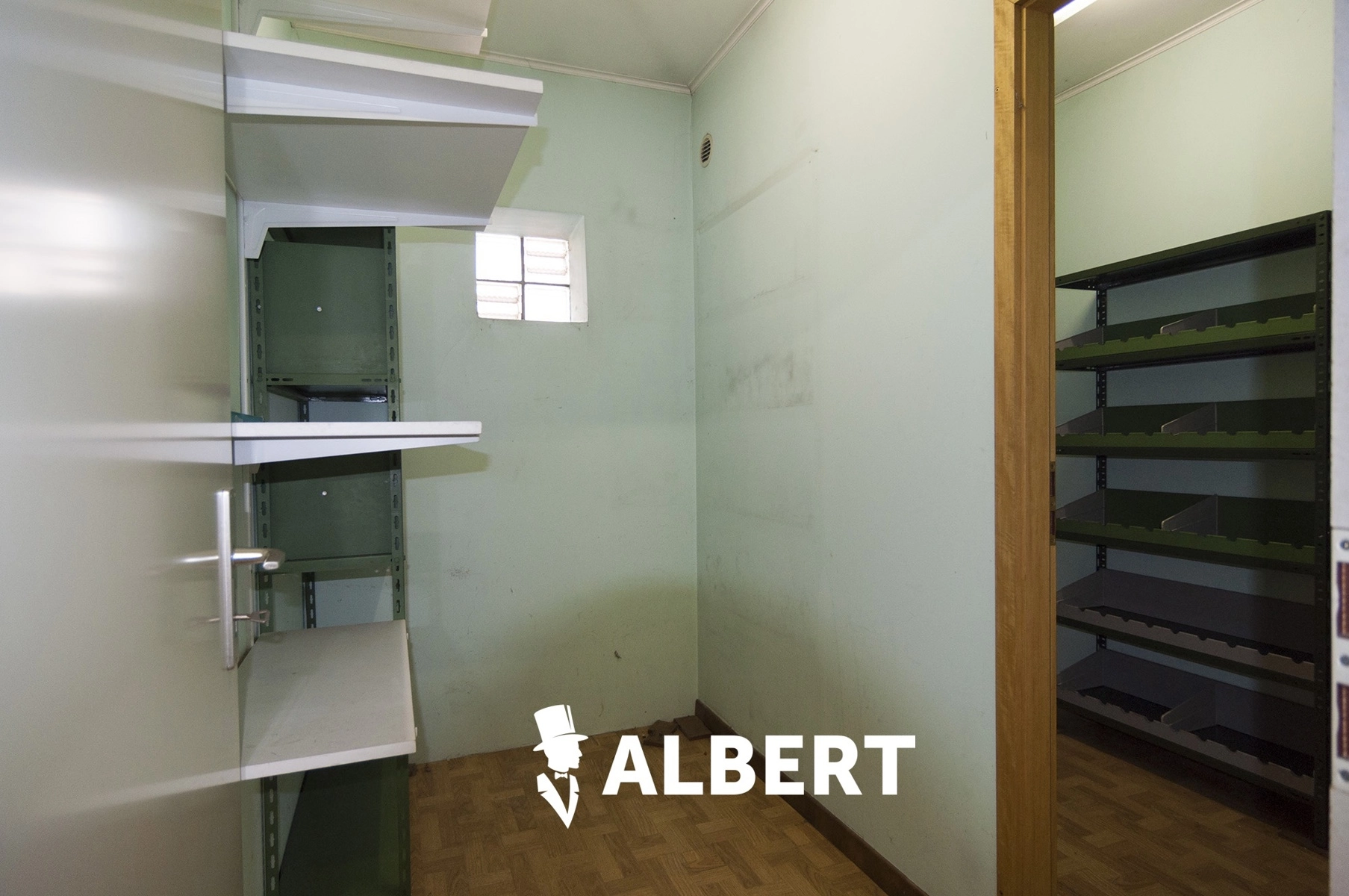 3c2a7b5a575c46408b730ef65d2c4889 photo