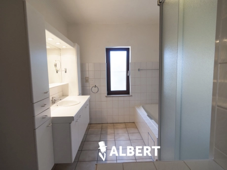 632632ef38c6456ca8950fa17966fc84 thumbnail