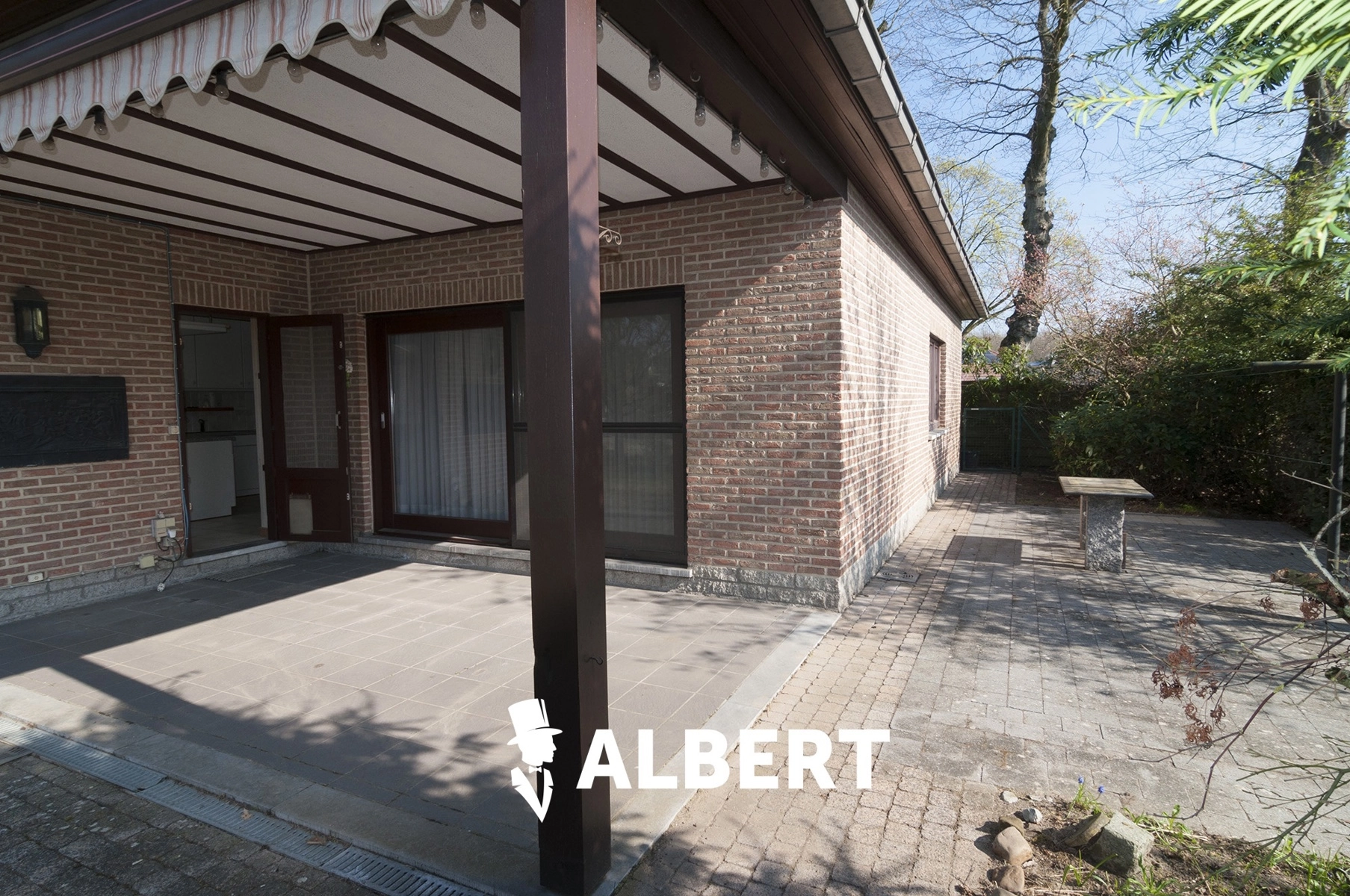 819fbba98f3d46c4bea89bbb63c0dd2a photo