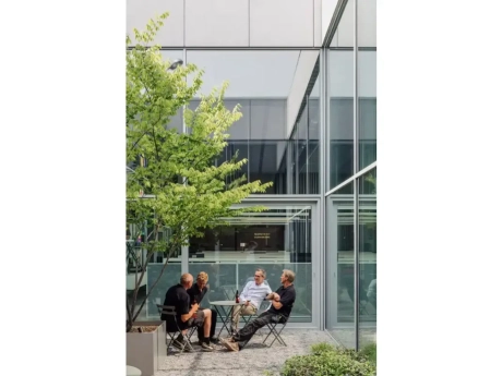 0d90370905b442b09dd998e73b3e0a5a thumbnail