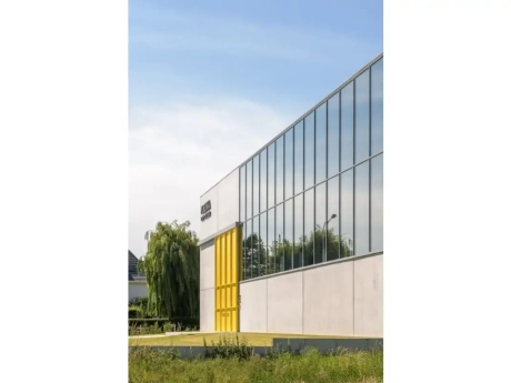 56640fa1fb8a4c0ea2eb2086061b7386 thumbnail