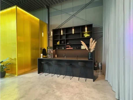 8ee37ac2926d4fc6b80f51573715b7fc thumbnail