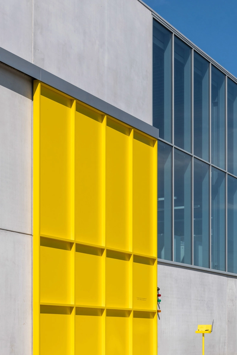 b0a9b7a9467a4b64a6d003140509f6b6 photo