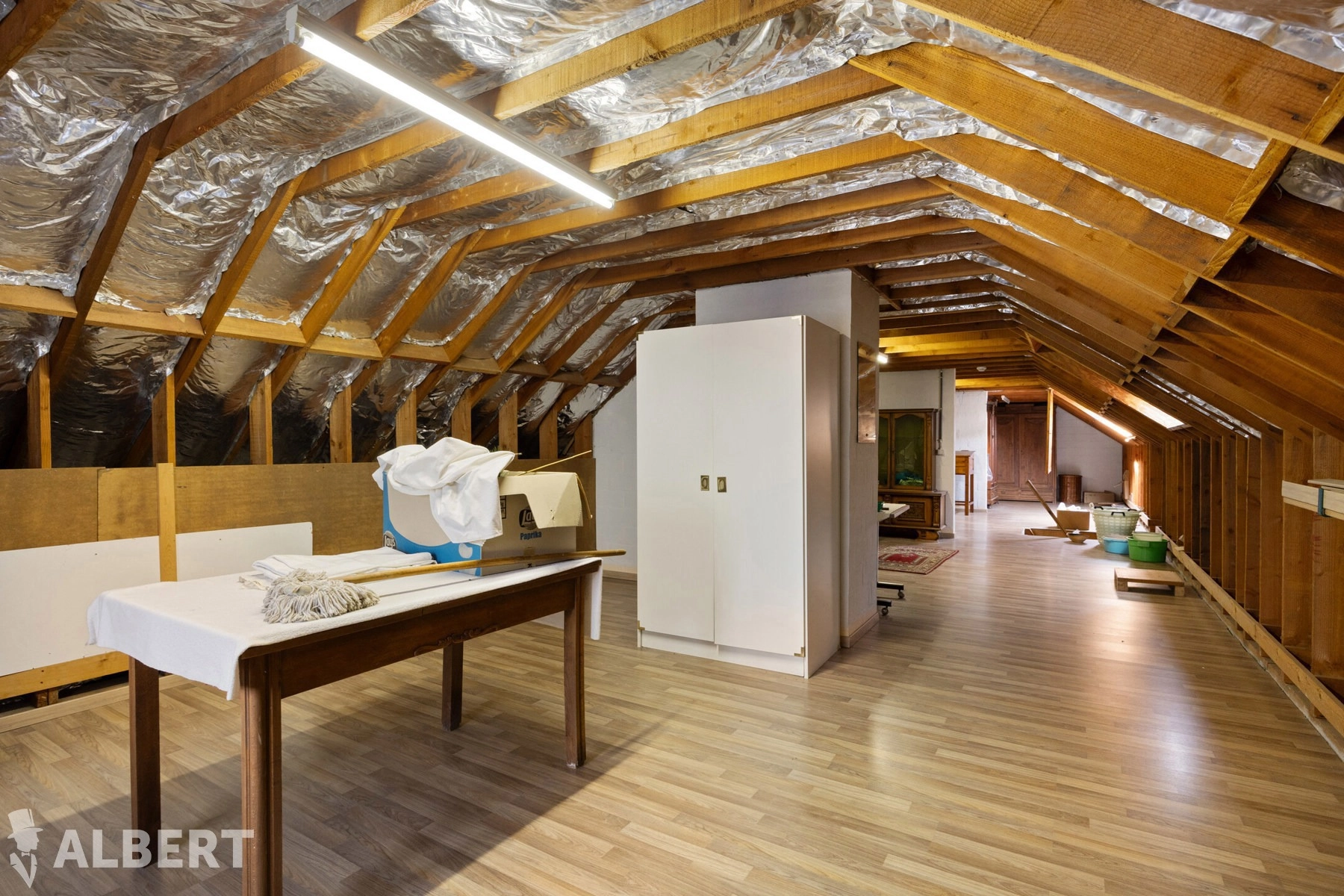 209f48892d2342a98d25d81c9f2044d3 photo