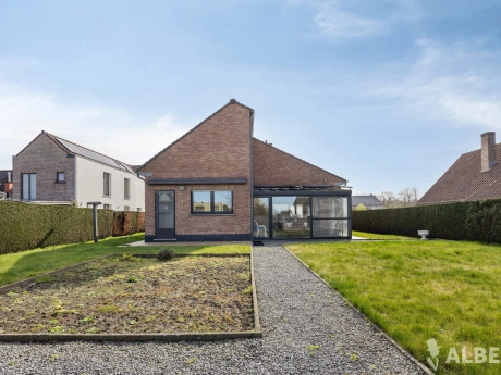 dfd2427418914ea484c96615ef3aebad thumbnail