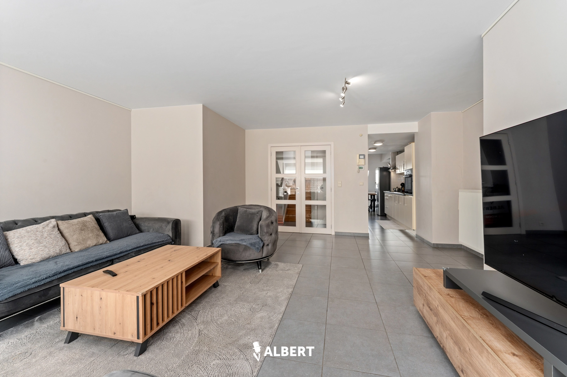 e2c1721556934779a75376fe9a9b2f55 photo