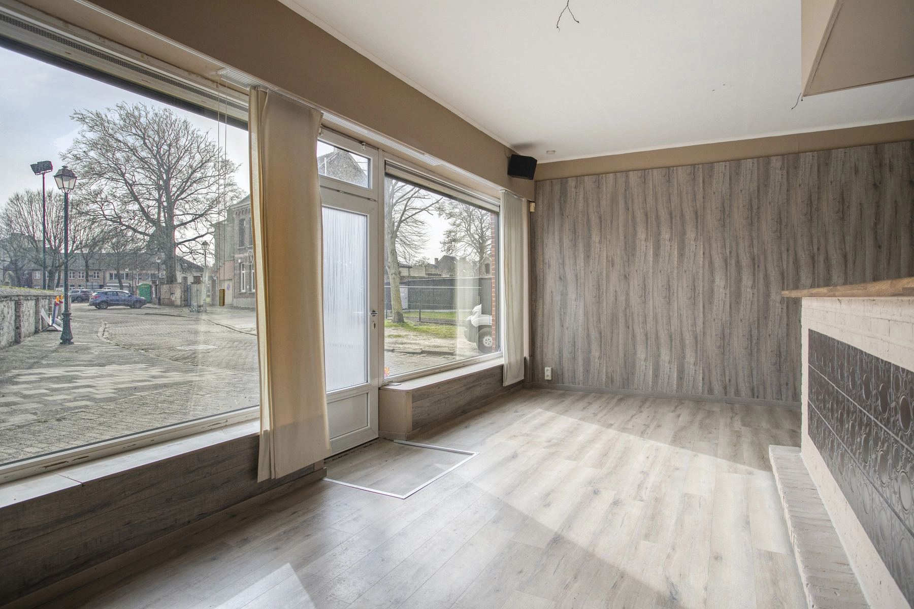 0fd0baf0c39b48218d57a7051afb160f photo