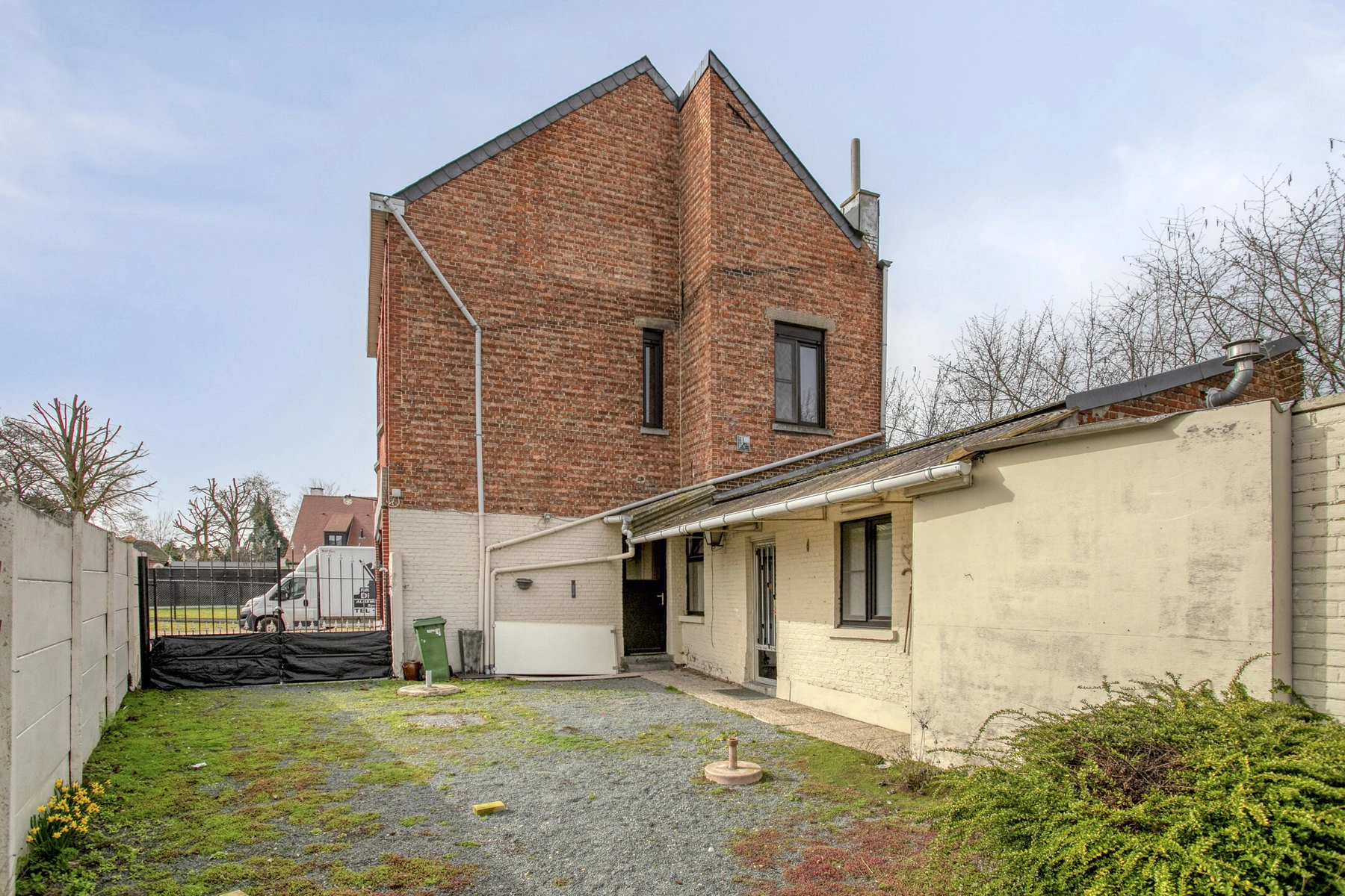 2bf3a845c6994b44b9501d9776d312b9 photo