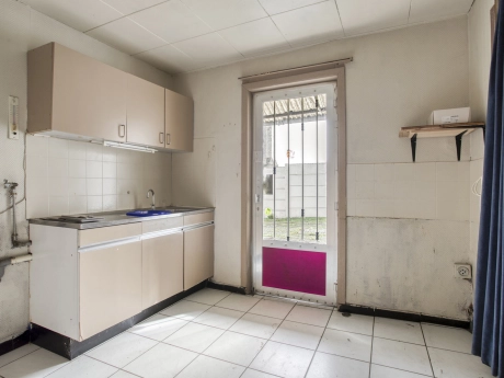 60b86d3529fe4ab6b6d6e2659bede59f thumbnail