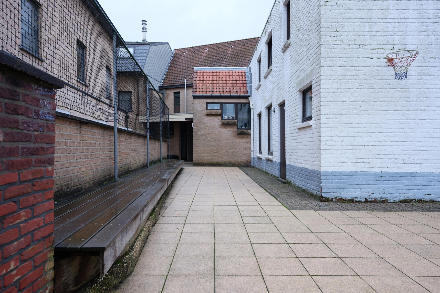 86528999b10b4ad8b51b2df88d42e83f photo