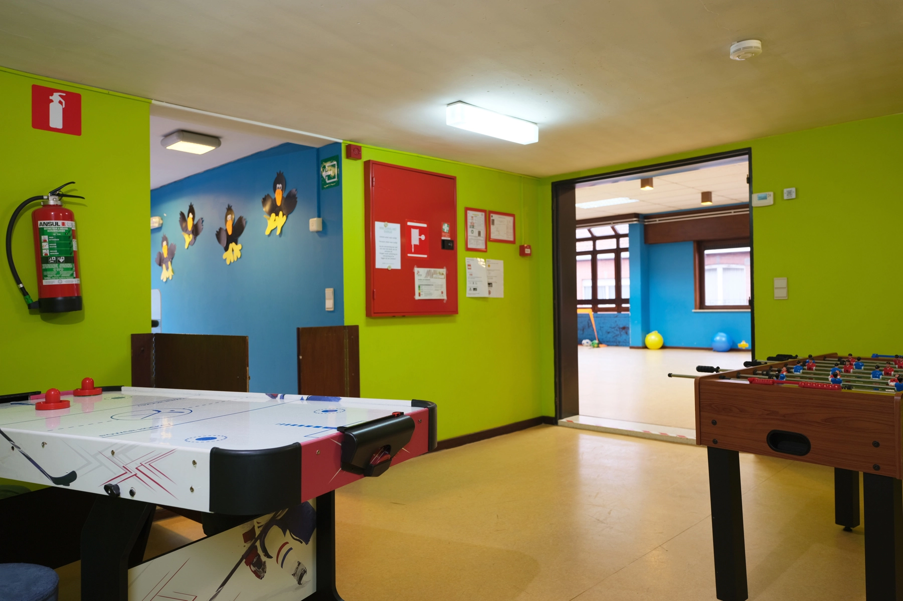 c7786813dd7a4b3fbfc4799662305c2b photo