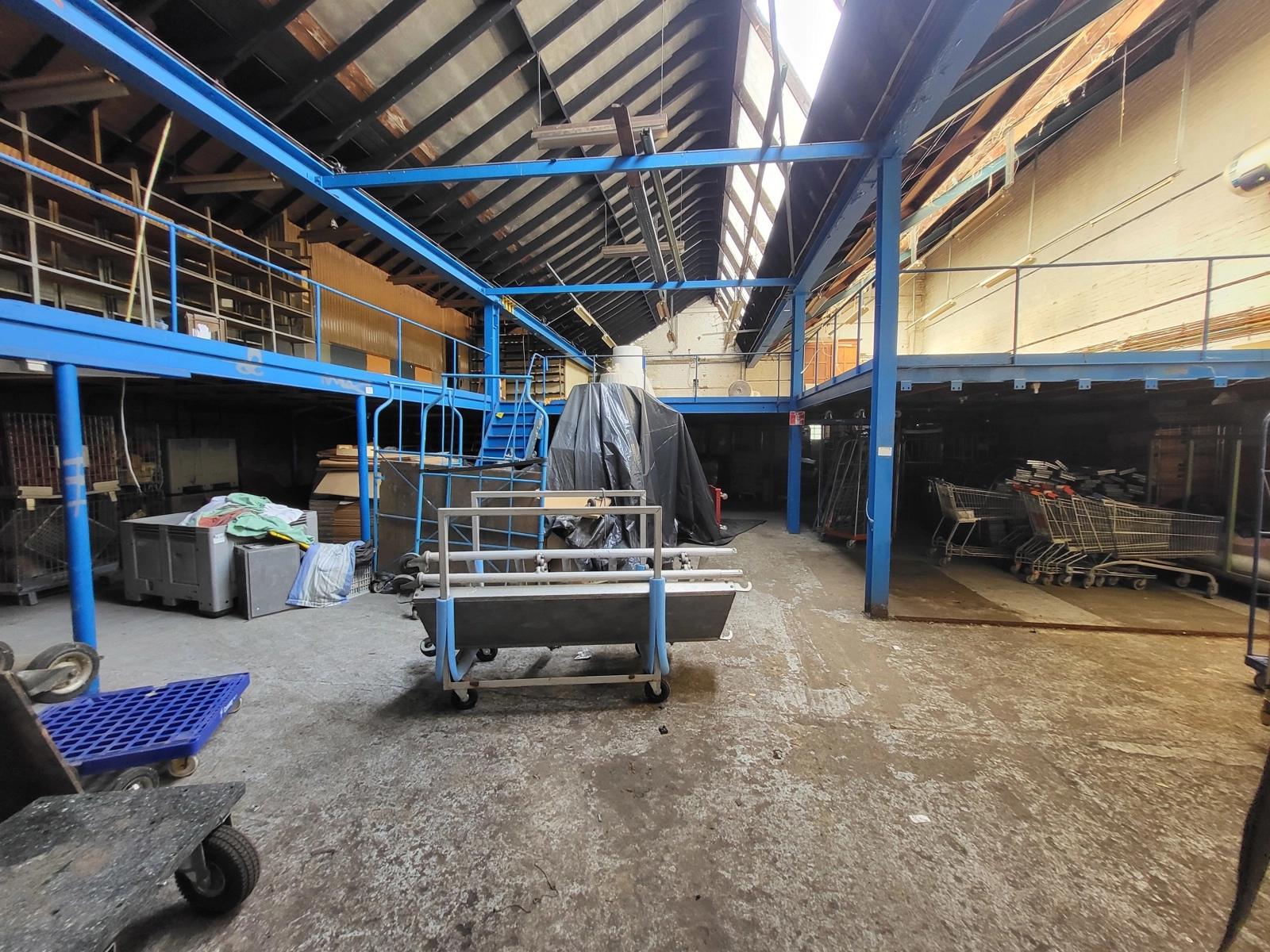 c3492f9ed52c4efd83fc24dff1ed93b4 photo