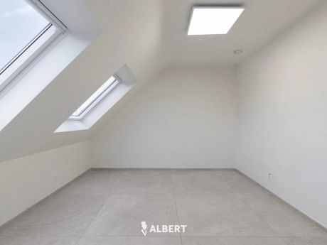 6562fce6bfb94888931c5bfaaa271957 thumbnail