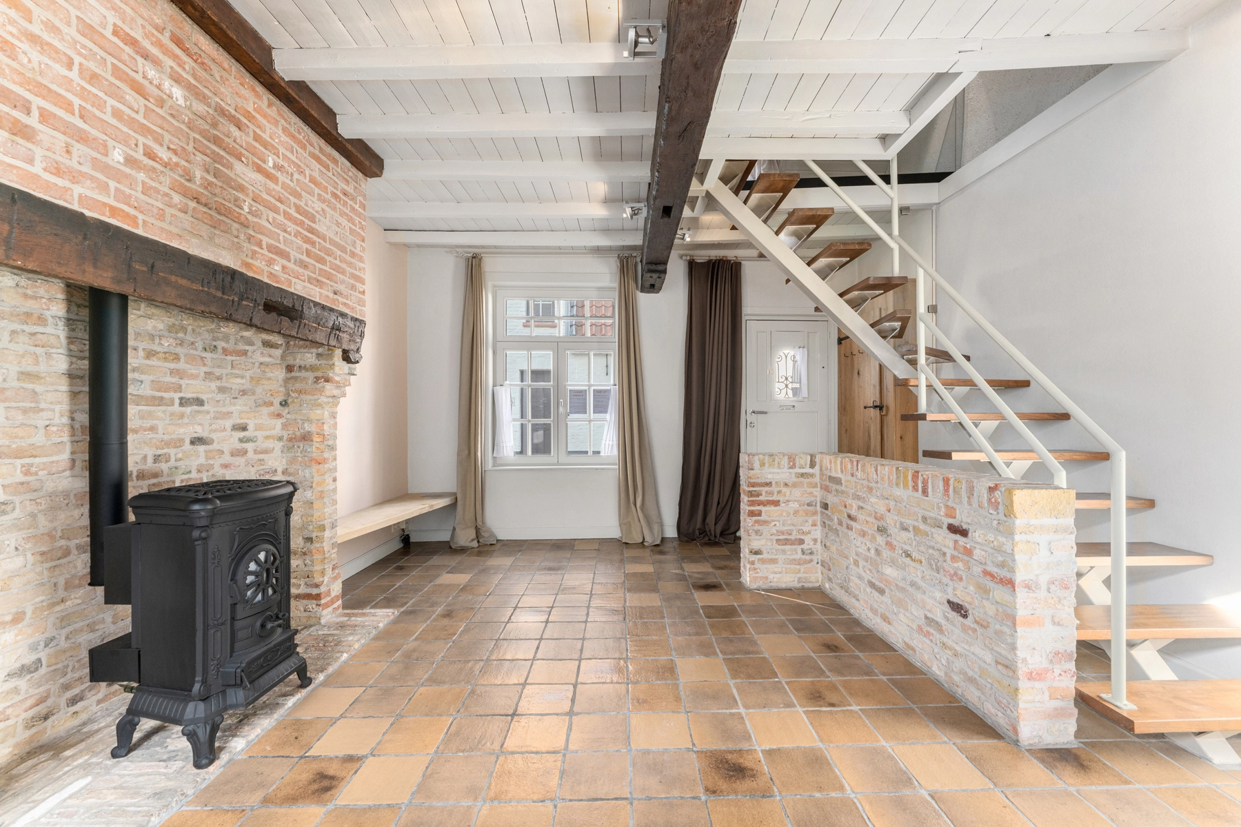 7c400cd16f9c499cb3f53e9d2ad6c2b5 photo