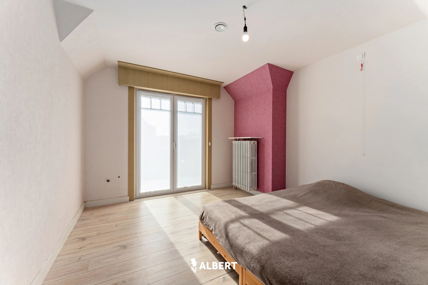 0128b588a9934fe8a8b366d965faecc3 photo