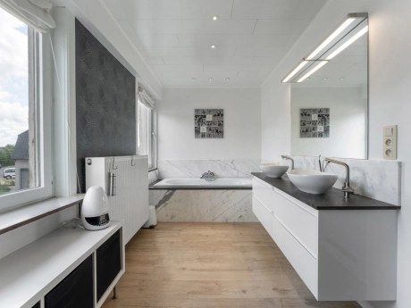 389106d0638b4550b6fd1e4f39051643 thumbnail