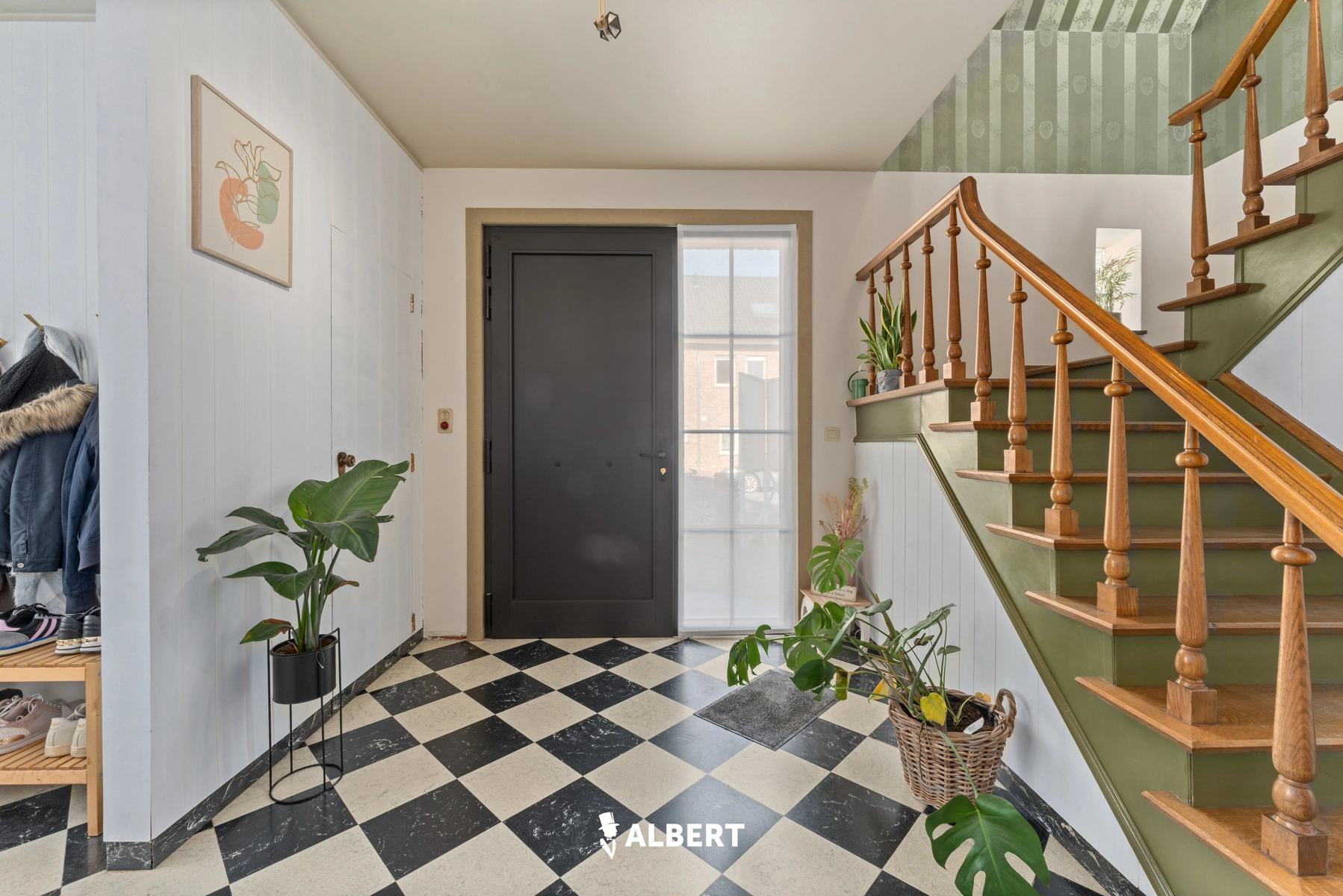 56a14b95884046959c099b4def66ebb9 photo