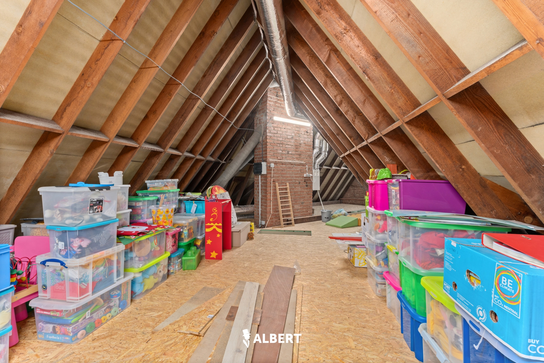 96f6e8af37f3498c83333a634d62cc48 photo