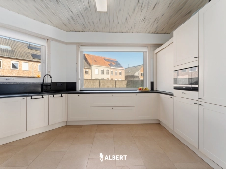 9ee3938b69344e339e3af240d84c980e thumbnail