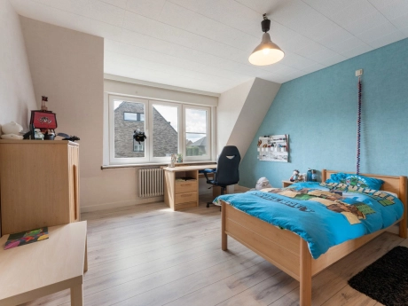 e96e187cba5d45e5ae43a7cb9e2130c7 thumbnail