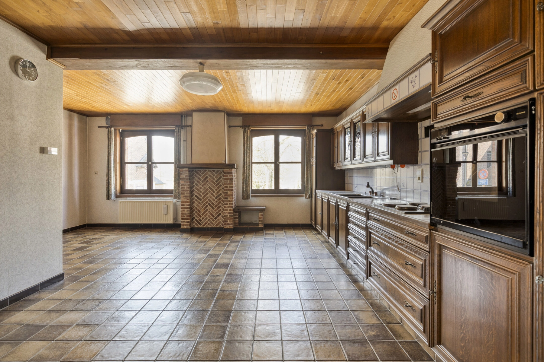 a93f23a2ee964631bc5f1048741404f3 photo