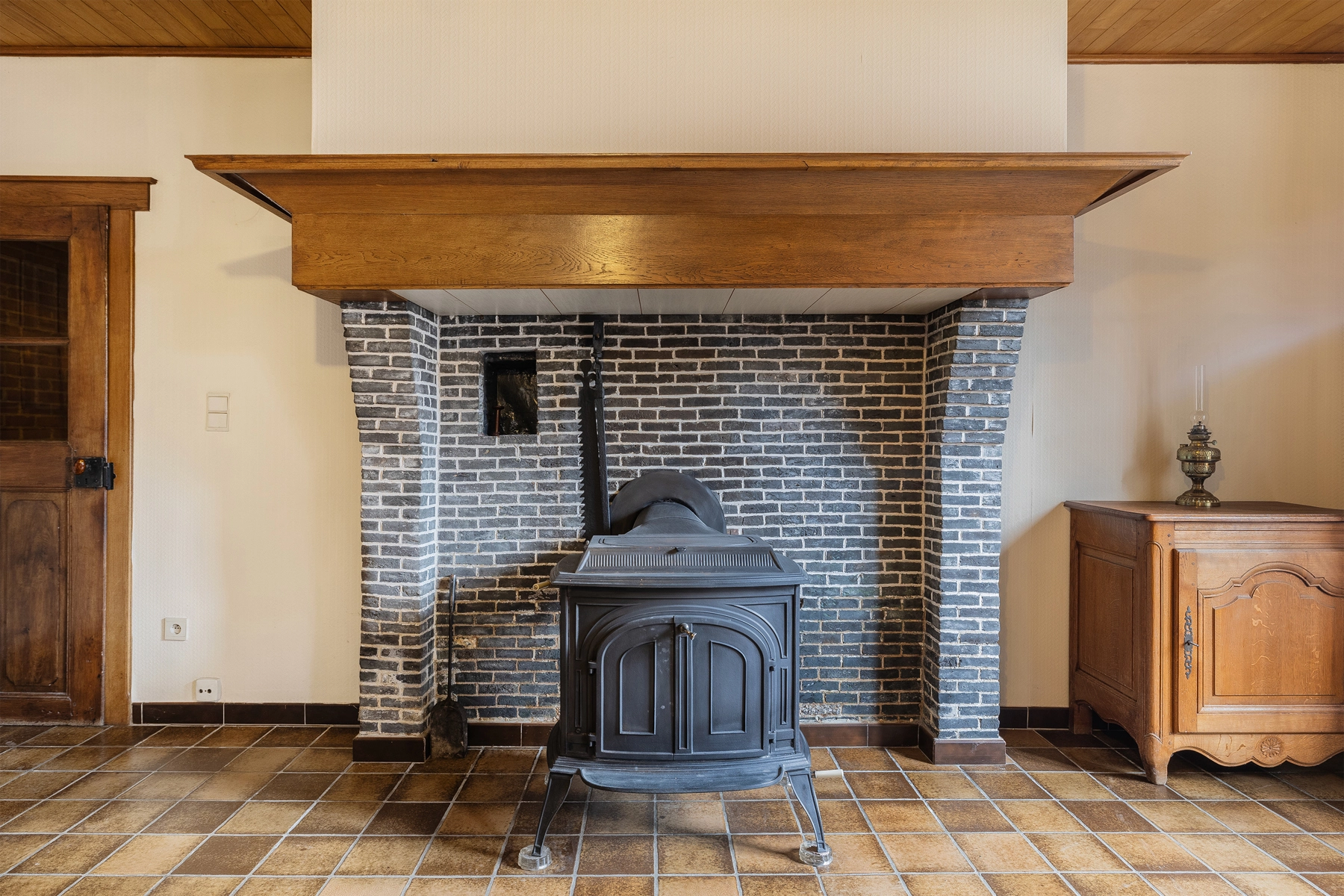 b9d89a33627e4ecda9828799c473470c photo