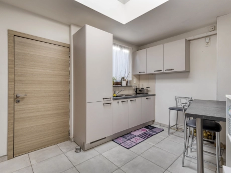 4539827f275741b490594f94edc33eb7 thumbnail