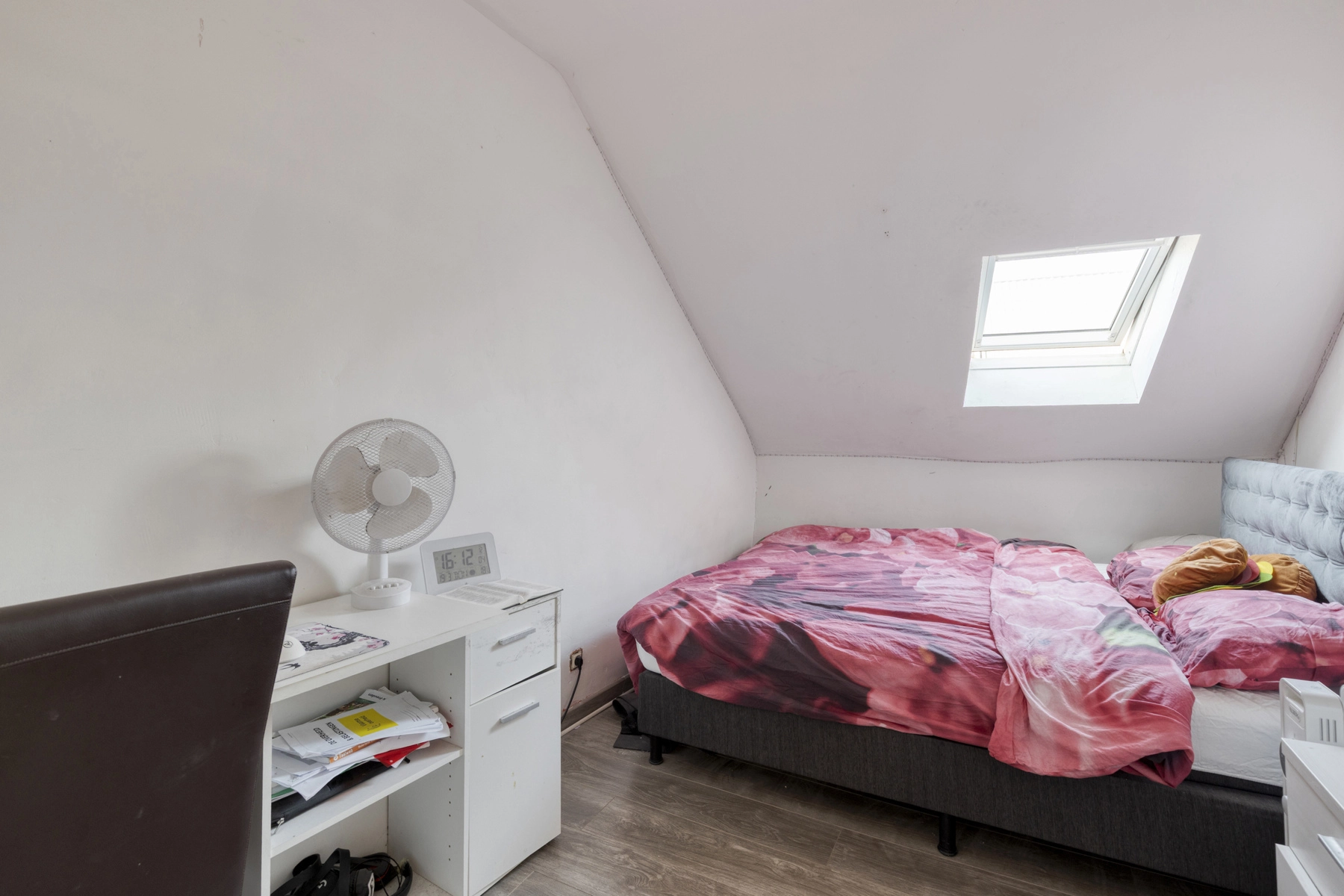 62d71924def742d297654725048300f5 photo