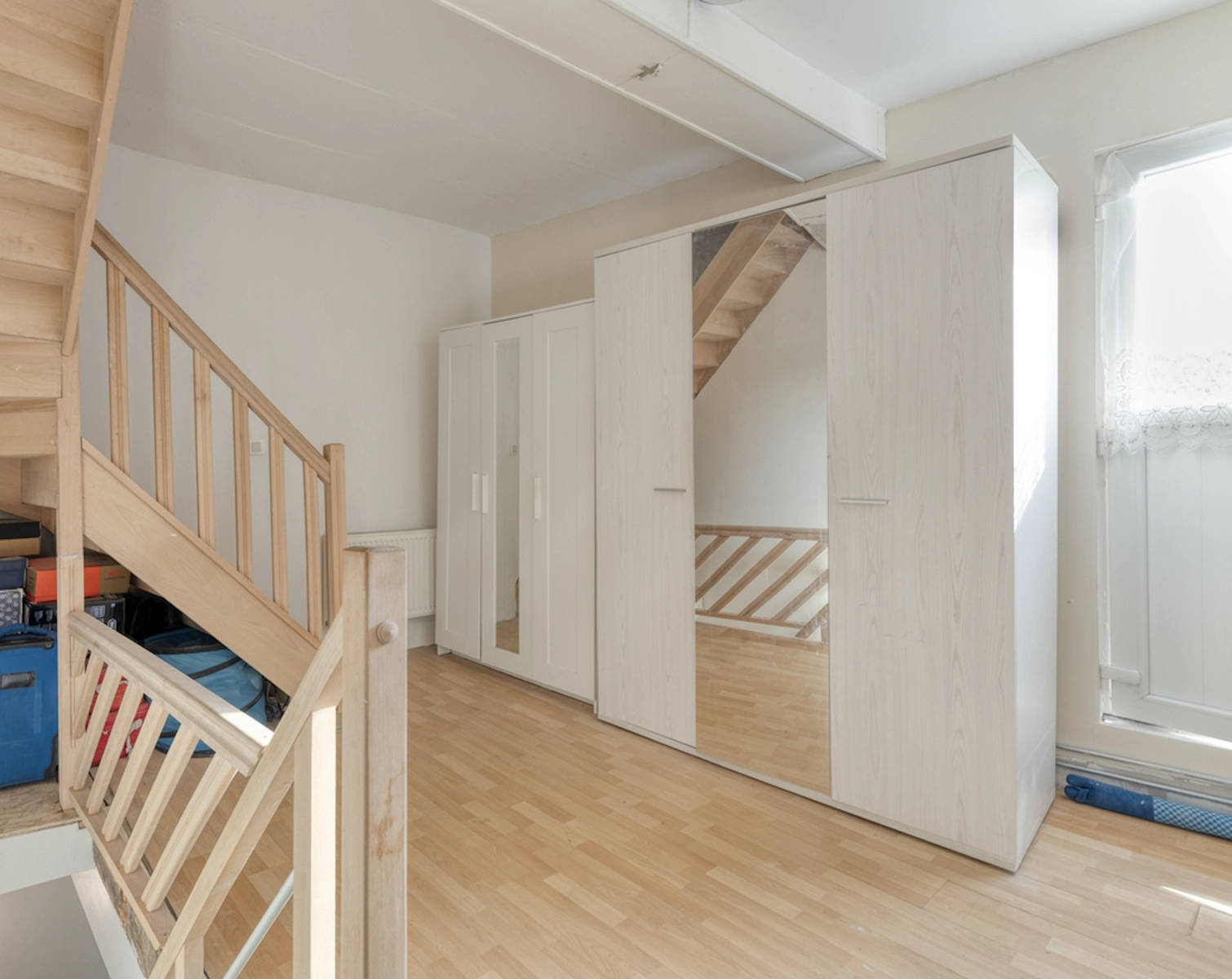 6de8a2da05744c70b75cf9970e766614 photo