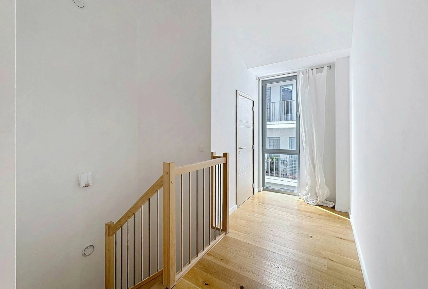 bb83741fe0b74224a534271a5b5f9f5d photo