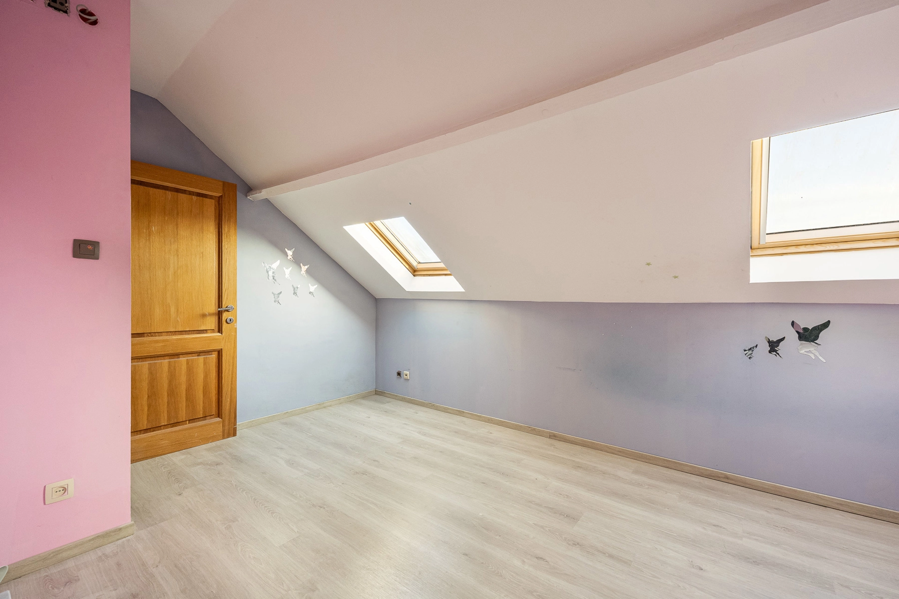 1571b211061749c591f14599310fb9c4 photo