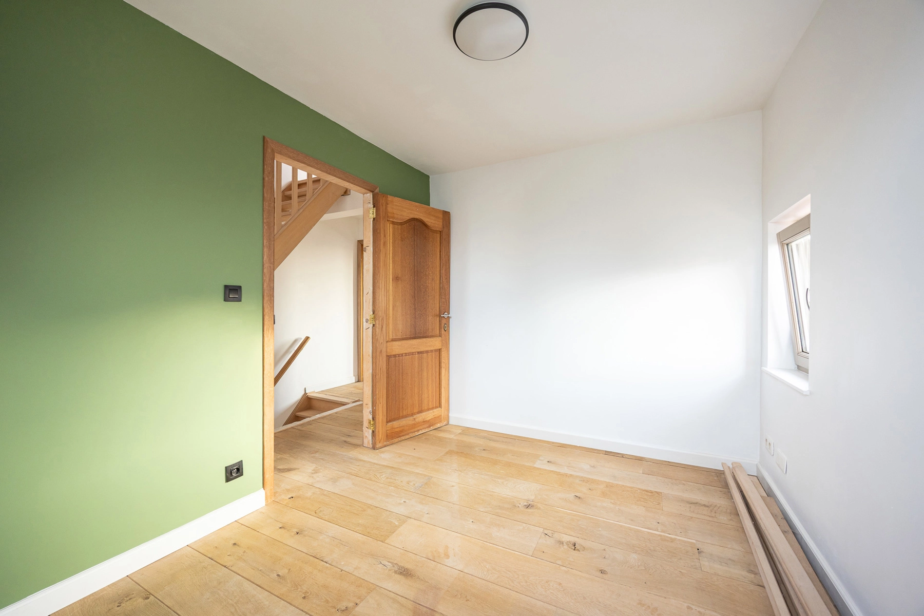 5aa338871a5e4afca7b6b1ba8170ad52 photo