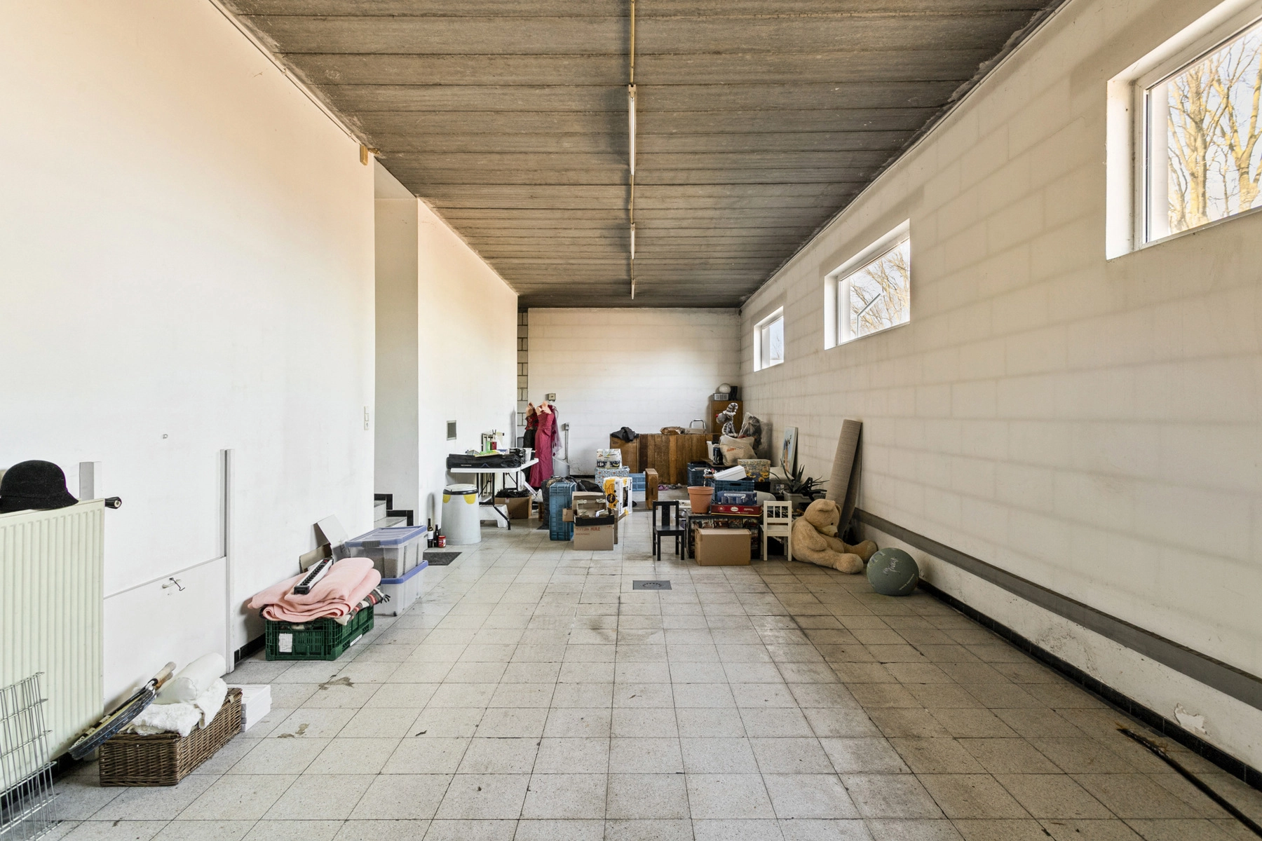 22f3b211df4249ba9fc76e2998186b95 photo